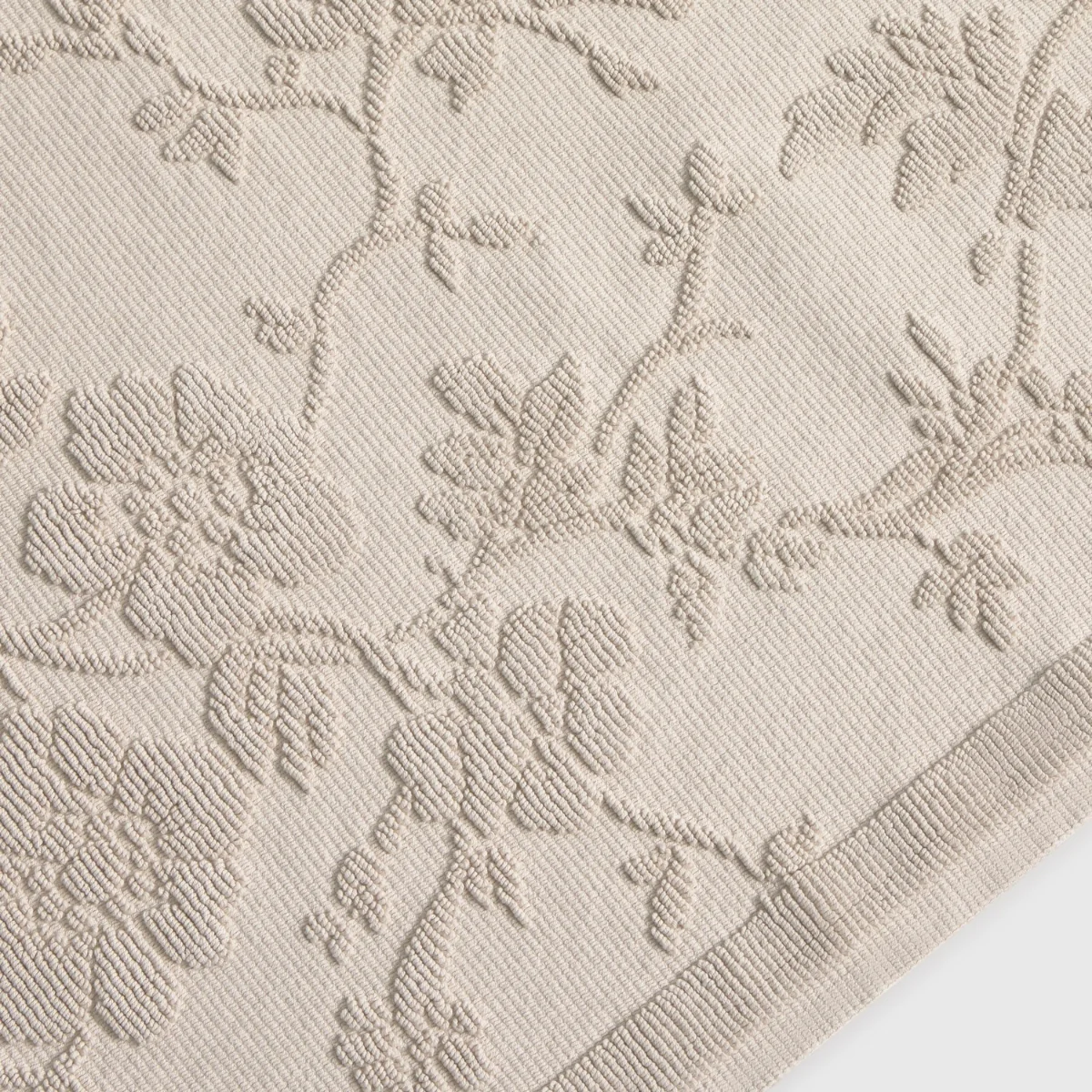 Alfombra de baño algodón jacquard floral Flom - Image 3