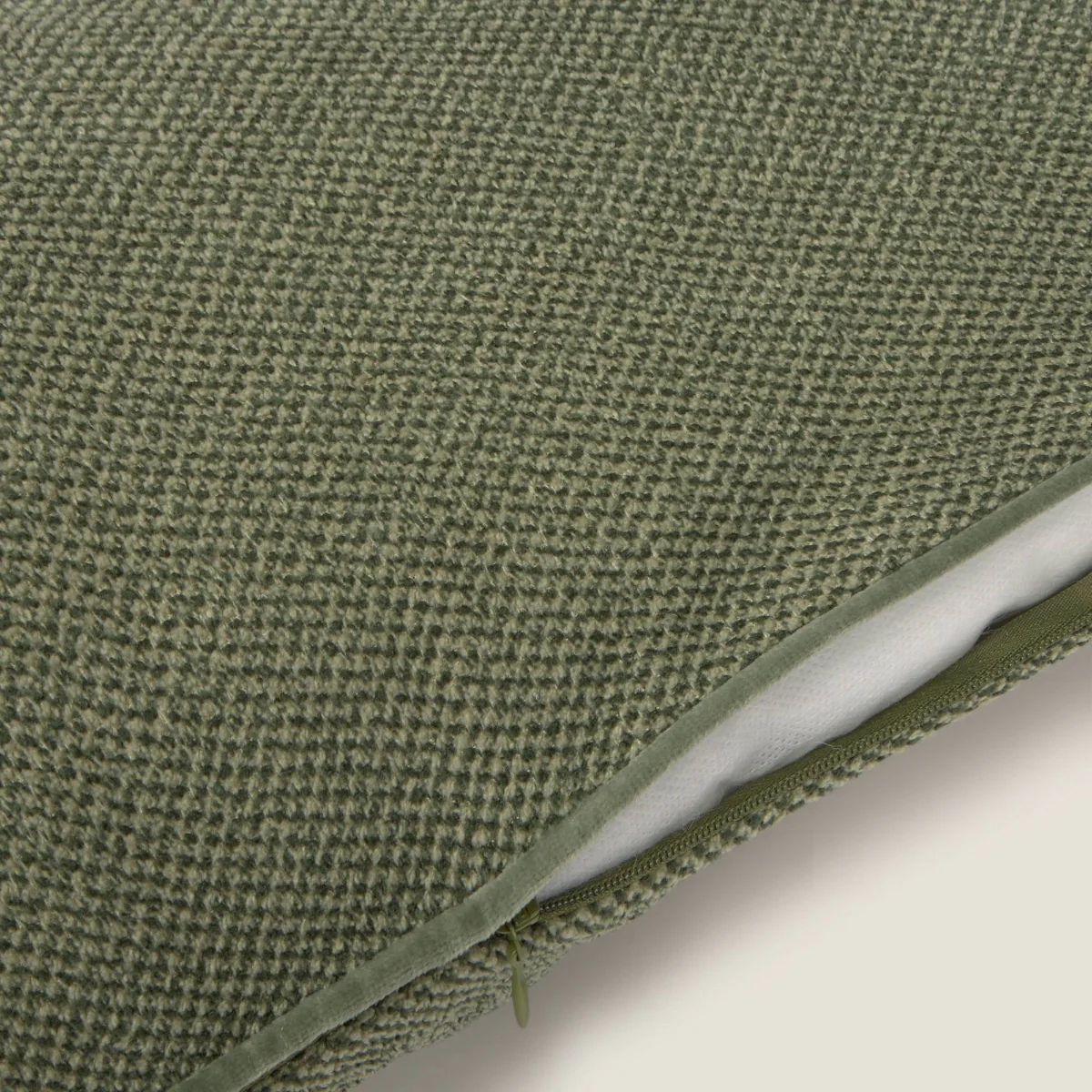 Funda de cojín con vivo decorativo Chernec - Image 3